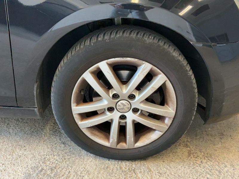 Volkswagen Golf VI 1.6 TDI Comfortline 2010 – снимка 11