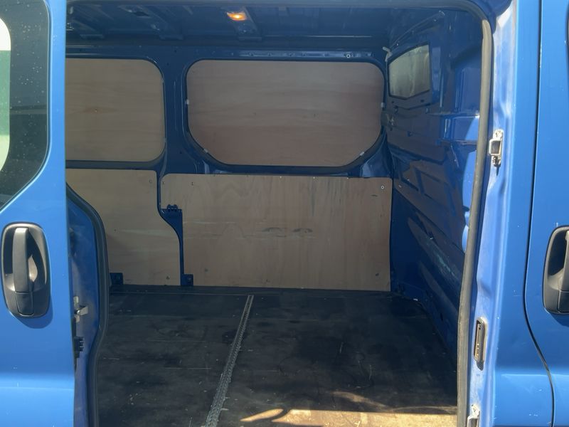 Renault Trafic 2.0 dCi L2H1 2,9t 2012 – снимка 19