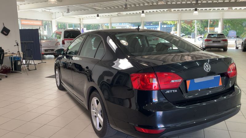 Volkswagen Jetta 1.2 TSI Comfortline 2012 – снимка 6