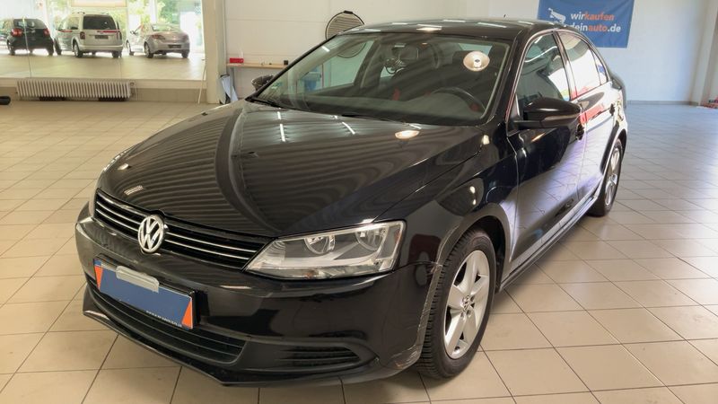 Volkswagen Jetta 1.2 TSI Comfortline 2012 – снимка 1