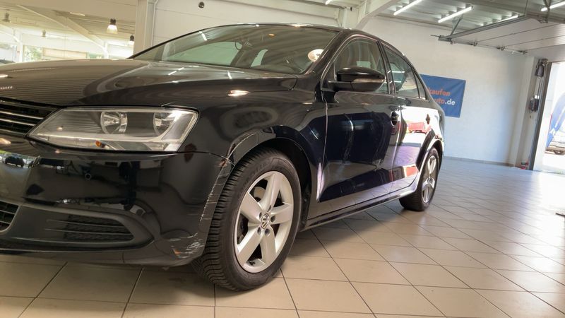Volkswagen Jetta 1.2 TSI Comfortline 2012 – снимка 2