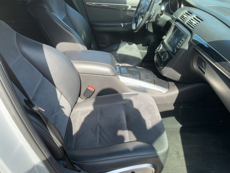 Mercedes-Benz R-Klasse R 350 CDI L 4Matic Bluetec 2011 – снимка 16