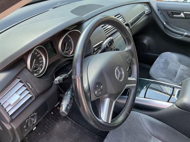Mercedes-Benz R-Klasse R 350 CDI L 4Matic Bluetec 2011 – снимка 25