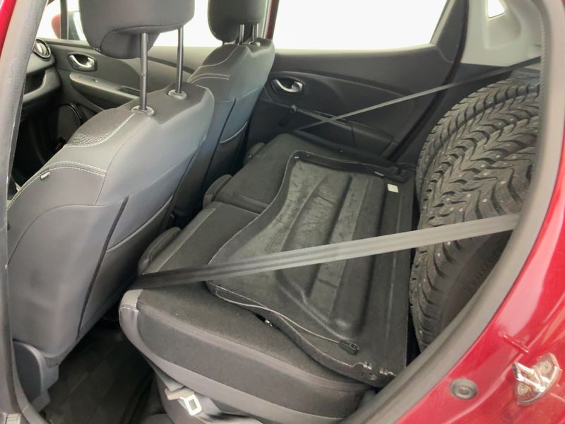 Renault Clio 1.2 Life 2017 – снимка 20