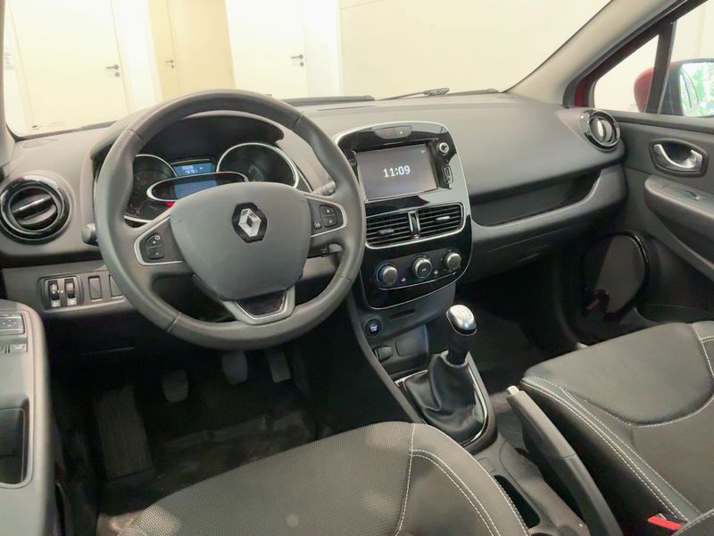 Renault Clio 1.2 Life 2017 – снимка 18