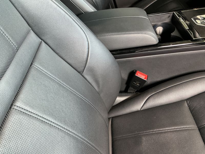 Land Rover Evoque P300e Hybrid SE R-Dynamic 2022 – снимка 24