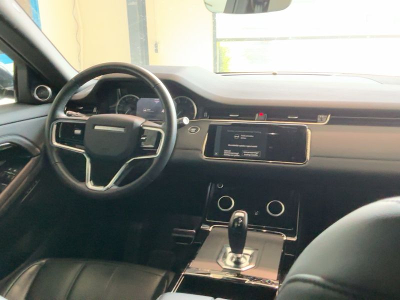 Land Rover Evoque P300e Hybrid SE R-Dynamic 2022 – снимка 17