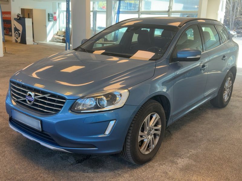 Volvo XC60 2.0 D4 Momentum 2WD 2016 – снимка 1