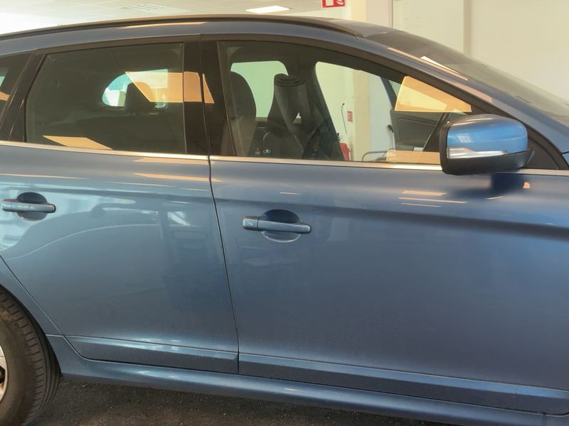 Volvo XC60 2.0 D4 Momentum 2WD 2016 – снимка 10