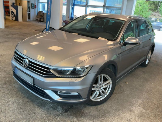 Volkswagen Passat Alltrack 2.0 TDI 4Motion BlueMotion Tech 2018 – снимка 1