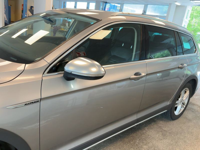 Volkswagen Passat Alltrack 2.0 TDI 4Motion BlueMotion Tech 2018 – снимка 4