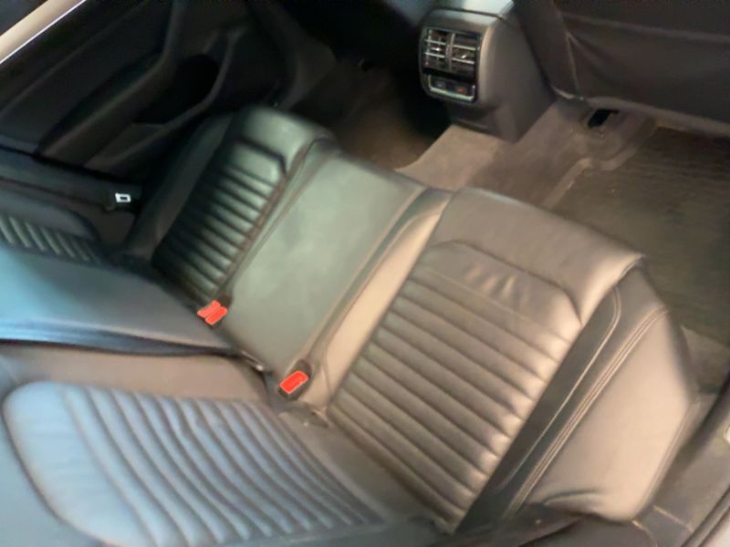 Volkswagen Passat Alltrack 2.0 TDI 4Motion BlueMotion Tech 2018 – снимка 20