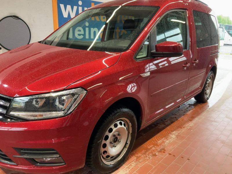 Volkswagen Caddy 2.0 TDI Comfortline BlueMotion Tech 2017 – снимка 2