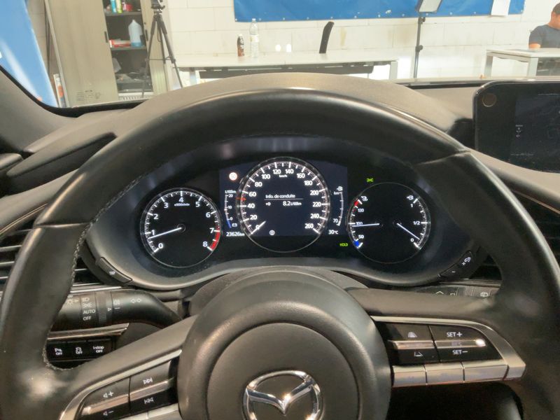 Mazda 3 2.0 Skyactiv-G Mild-Hybrid 2019 – снимка 18