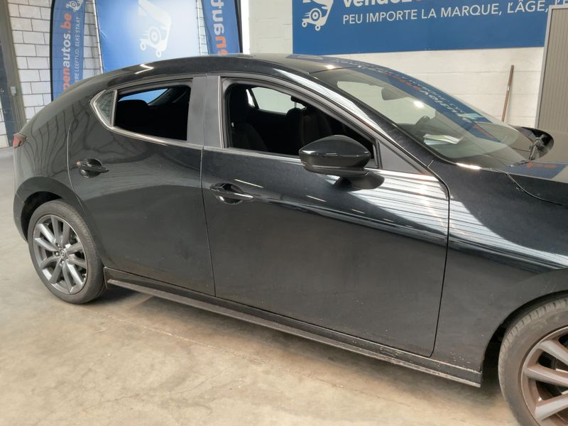 Mazda 3 2.0 Skyactiv-G Mild-Hybrid 2019 – снимка 10
