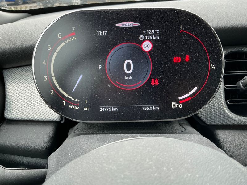 MINI John Cooper Works Classic Trim 2024 – снимка 18