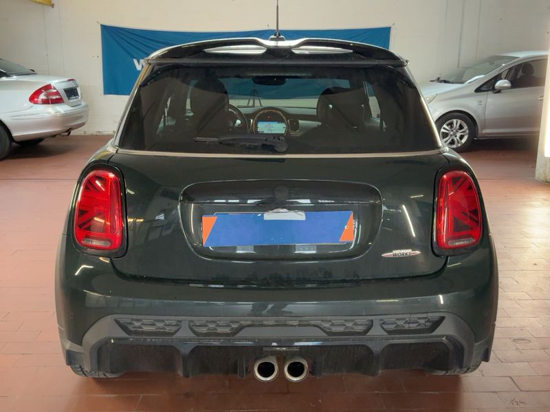 MINI John Cooper Works Classic Trim 2024 – снимка 7