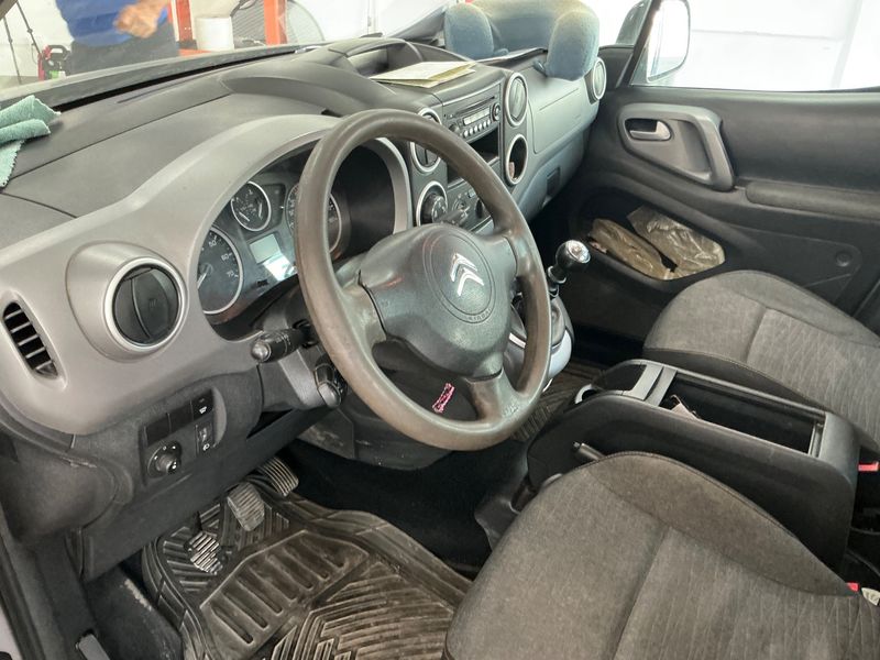 Citroen Berlingo 1.6 Blue-HDi XTR 2016 – снимка на щета 10