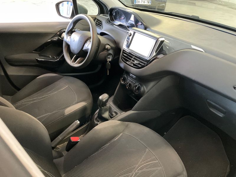 Peugeot 208 1.2 e-VTi Active 2014 – снимка 3