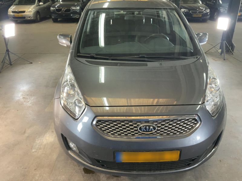 Kia Venga 1.6 Spirit 2010 – снимка 14