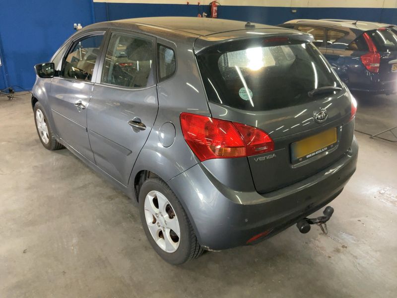 Kia Venga 1.6 Spirit 2010 – снимка 6