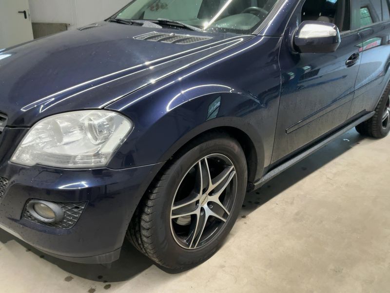 Mercedes-Benz M-Klasse ML 350 CDI 4Matic 2010 – снимка 2