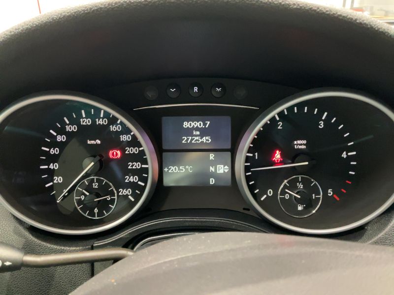 Mercedes-Benz M-Klasse ML 350 CDI 4Matic 2010 – снимка 19