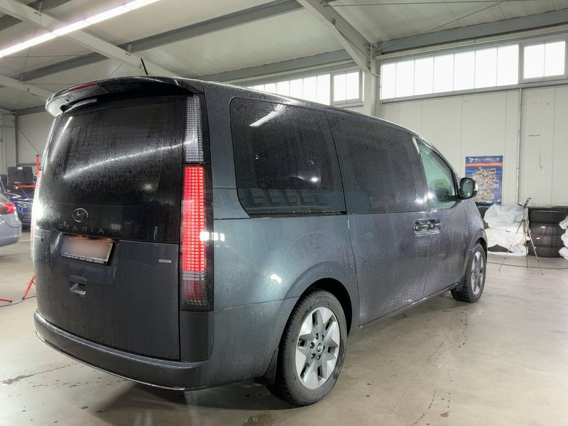 Hyundai Staria 2.2 CRDi Signature 4WD 2021 – снимка 8