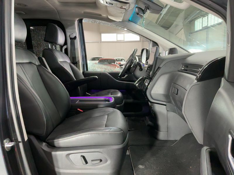 Hyundai Staria 2.2 CRDi Signature 4WD 2021 – снимка 16
