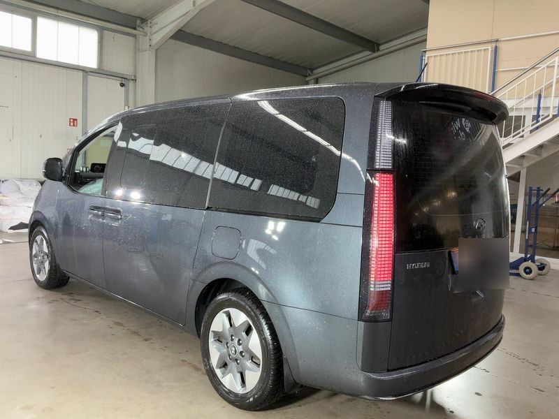 Hyundai Staria 2.2 CRDi Signature 4WD 2021 – снимка 6