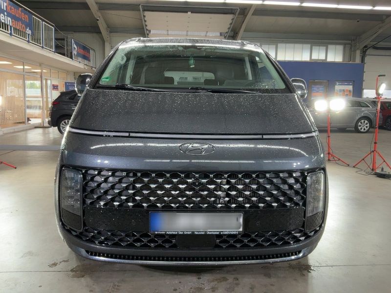 Hyundai Staria 2.2 CRDi Signature 4WD 2021 – снимка 14