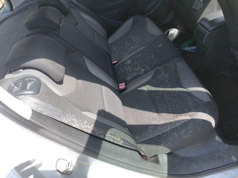 Peugeot 308 1.6 HDi Active 2012 – снимка 74