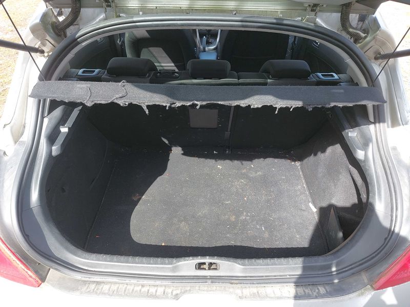 Peugeot 308 1.6 HDi Active 2012 – снимка 9