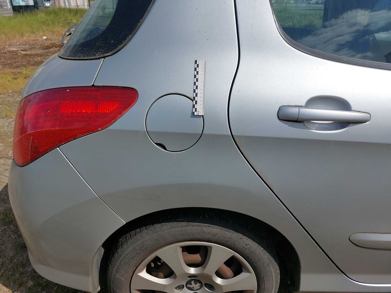 Peugeot 308 1.6 HDi Active 2012 – снимка 29