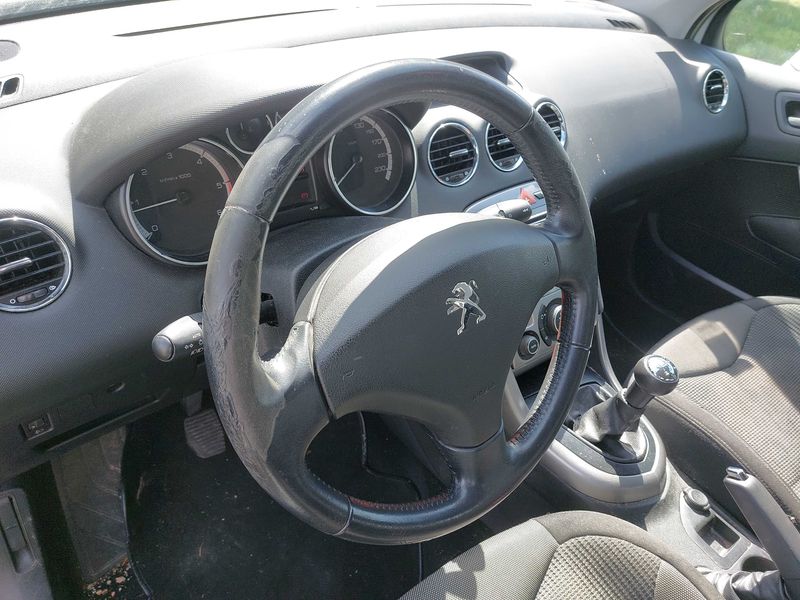 Peugeot 308 1.6 HDi Active 2012 – снимка 63
