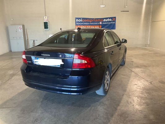 Volvo S80 2.4 D Kinetic 2009 – снимка 2