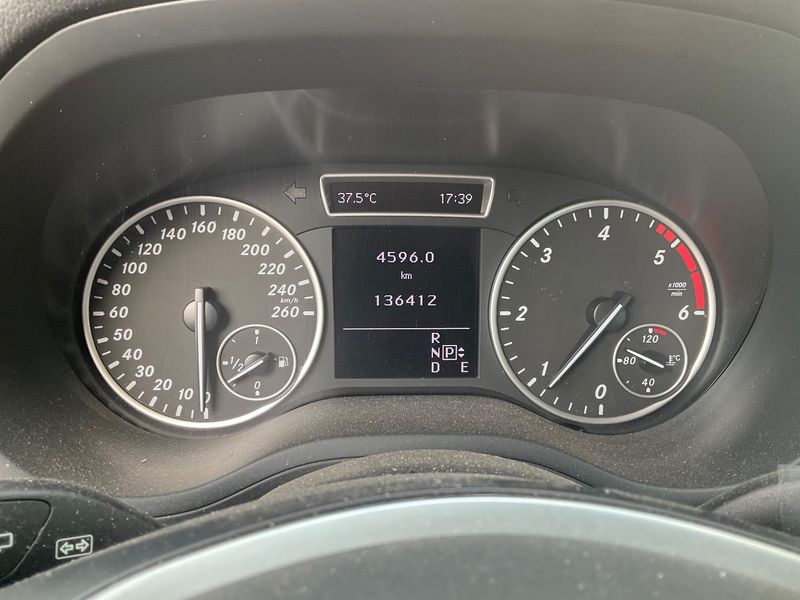 Mercedes-Benz B-Klasse B 180 CDI Executive 2014 – снимка 18