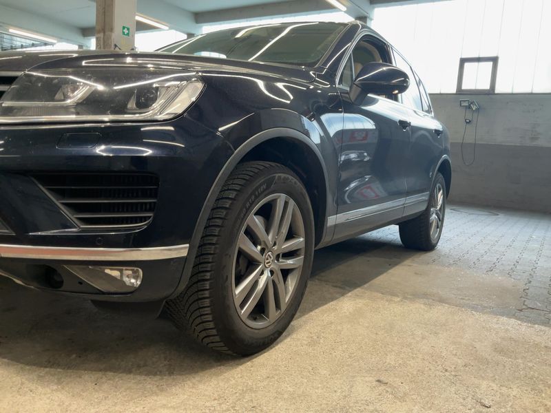 Volkswagen Touareg 3.0 V6 TDI Terrain Tech BlueMotion Tech 2017 – снимка 2