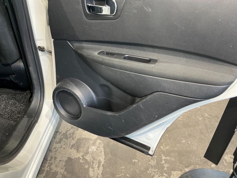 Nissan Qashqai 1.5 Turbodiesel Optima 2013 – снимка 27