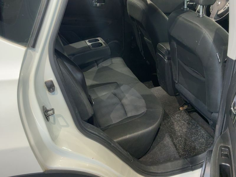 Nissan Qashqai 1.5 Turbodiesel Optima 2013 – снимка 20