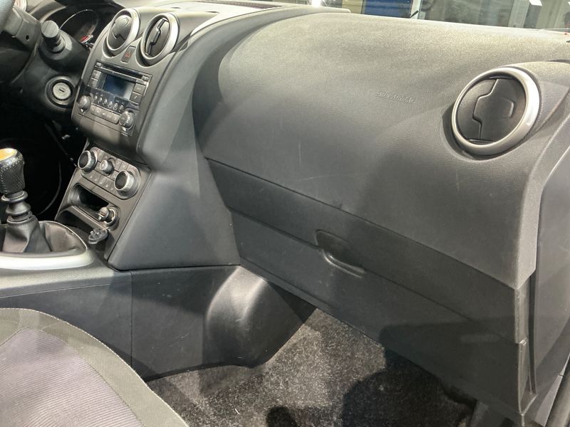 Nissan Qashqai 1.5 Turbodiesel Optima 2013 – снимка 26