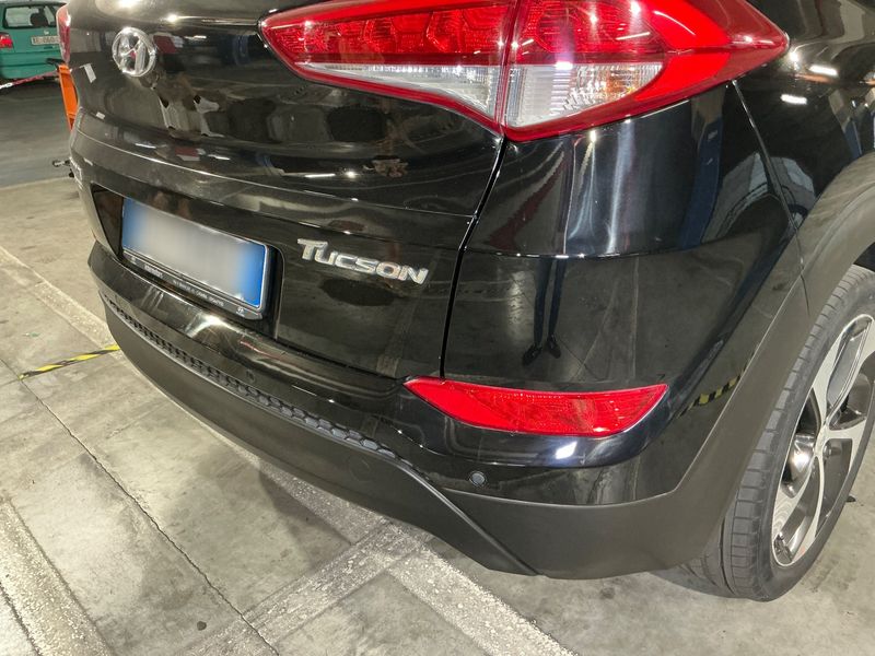 Hyundai Tucson 1.7 CRDi Xpossible ISG 2WD 2016 – снимка 42