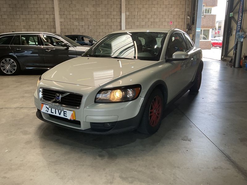 Volvo C30 1.6 Kinetic 2008 – снимка 1