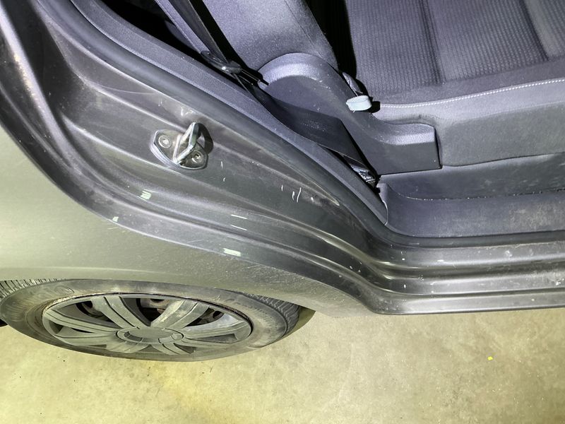 Volkswagen Touran 1.6 Freestyle 2010 – снимка 31