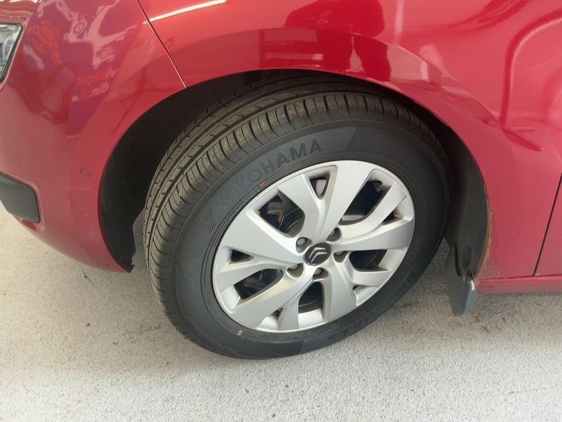 Citroen C4 Grand Picasso 1.6 e-HDi Intensive 2014 – снимка 3