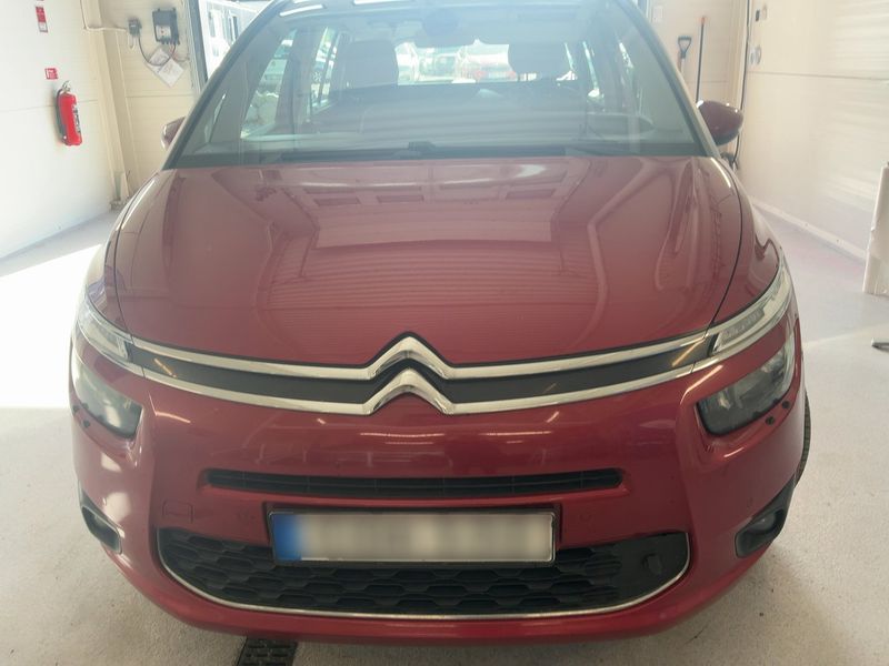 Citroen C4 Grand Picasso 1.6 e-HDi Intensive 2014 – снимка 14