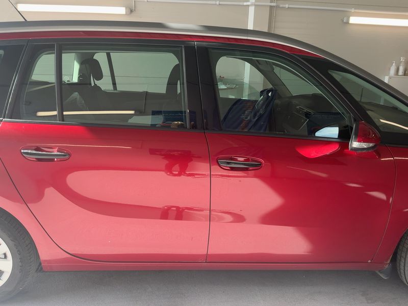 Citroen C4 Grand Picasso 1.6 e-HDi Intensive 2014 – снимка 10
