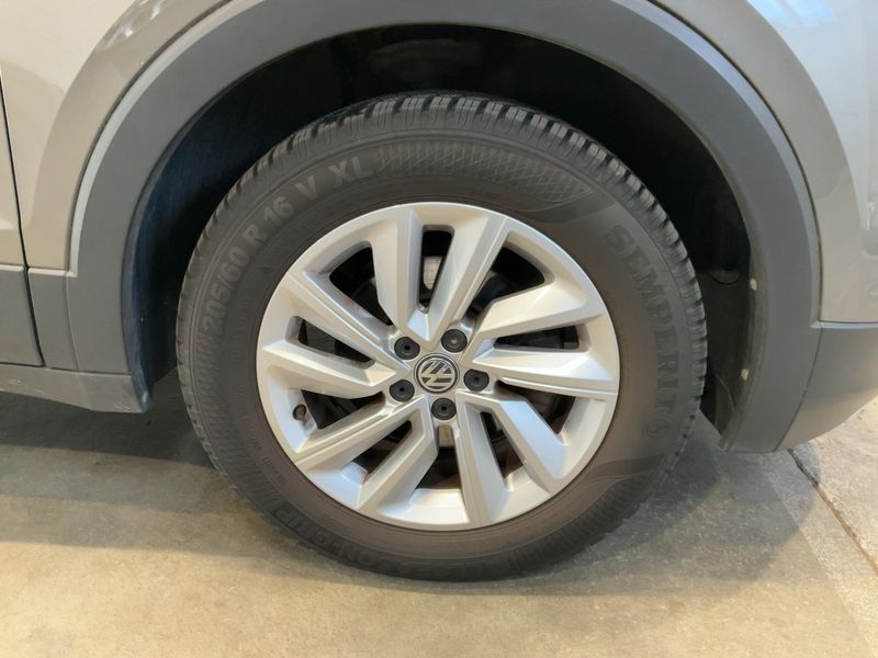 Volkswagen T-Cross 1.0 TSI Life 2019 – снимка 11