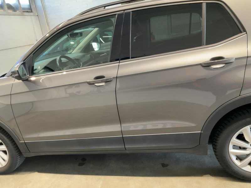 Volkswagen T-Cross 1.0 TSI Life 2019 – снимка 4