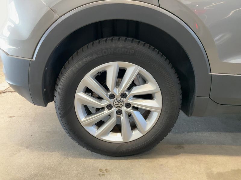 Volkswagen T-Cross 1.0 TSI Life 2019 – снимка 9